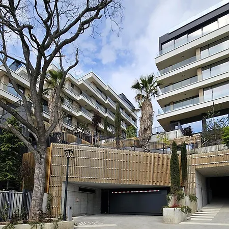 Luxury 2 Flat Free Parking, Pool And Wifi アパート *