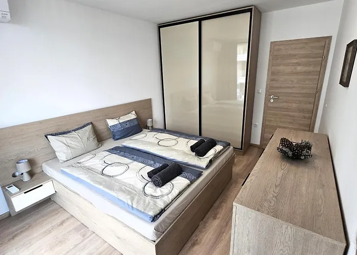 Διαμέρισμα Luxury 2 Flat Free Parking, Pool And Wifi Βάρνα