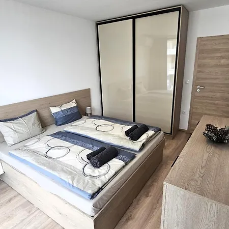 Apartman Luxury 2 Flat Free Parking, Pool And Wifi Várna