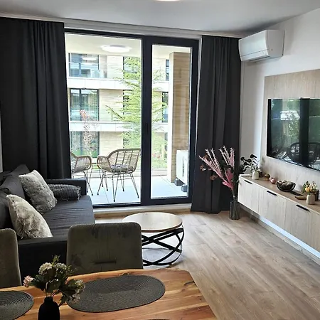 Apartman Luxury 2 Flat Free Parking, Pool And Wifi *