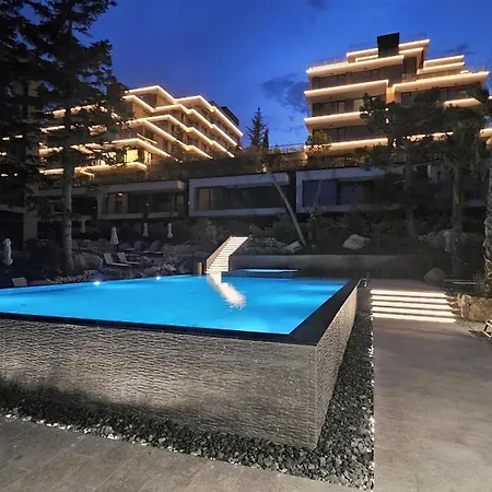 Apartment Luxury 2 Flat Free Parking, Pool And Wifi *